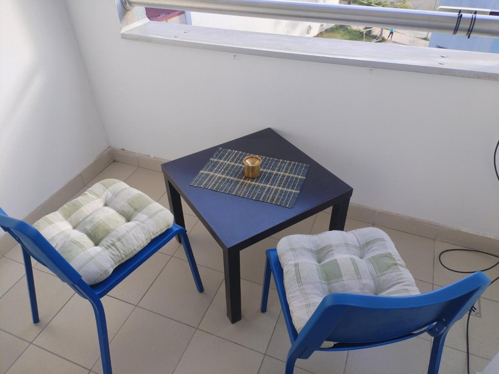 Apartment Centrum - Free Private Parking Novi Sad Bagian luar foto