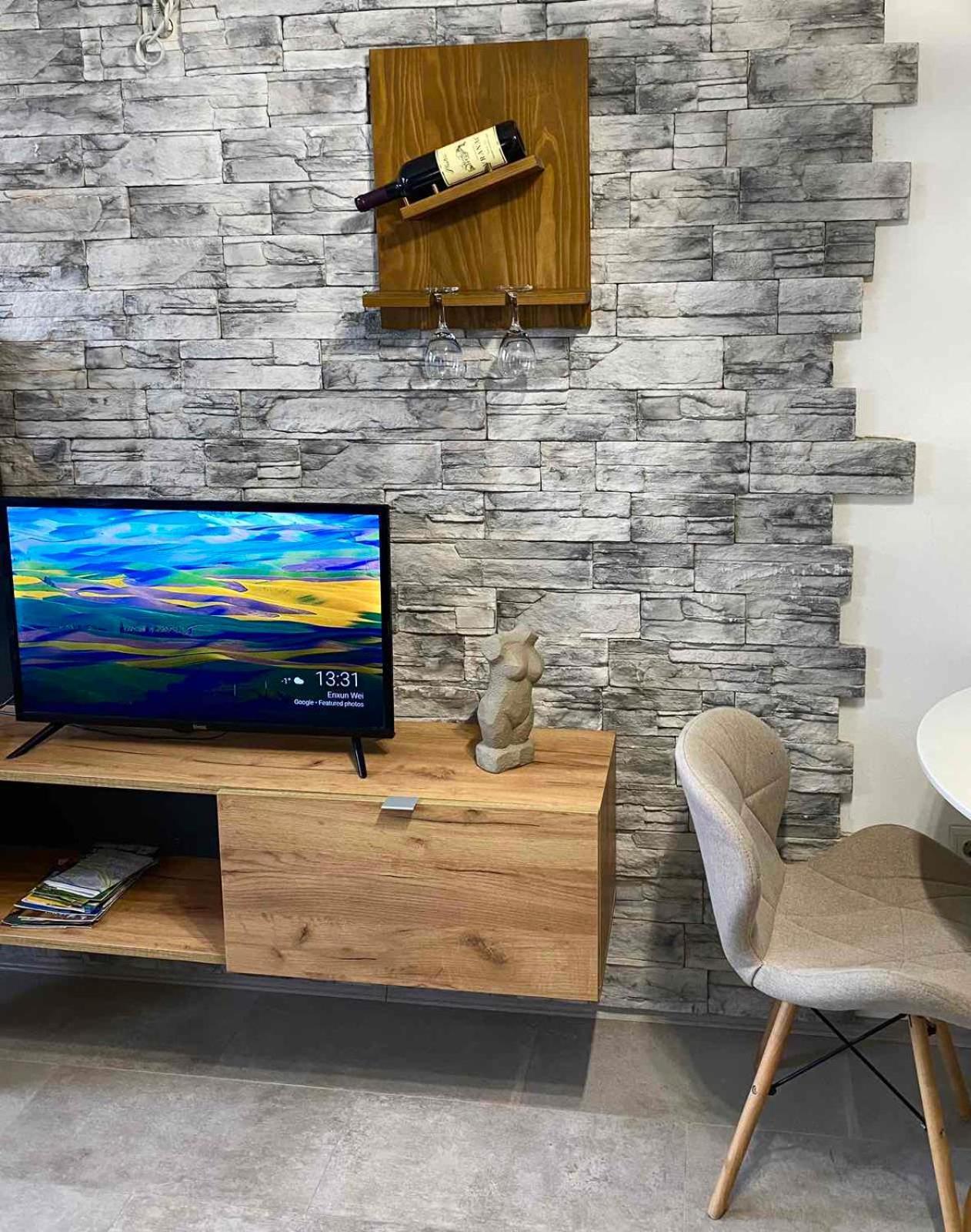 Apartment Centrum - Free Private Parking Novi Sad Bagian luar foto